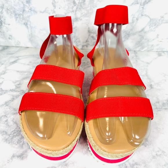 Wedged Hemp Rope Sandals in Red - Picture 3 of 6